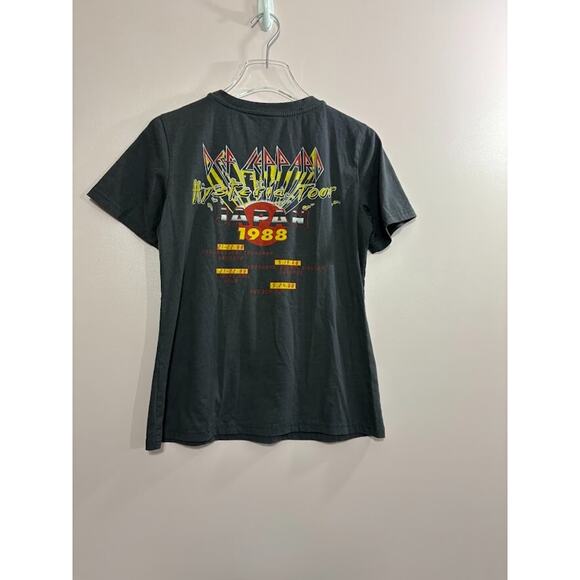 Daydreamer Def Leppard Rock Band Tee Size Small - Picture 2 of 3